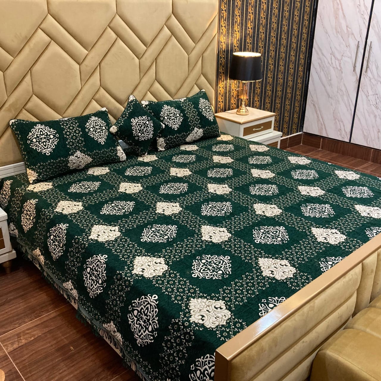 Velvet jacquard Bedsheet