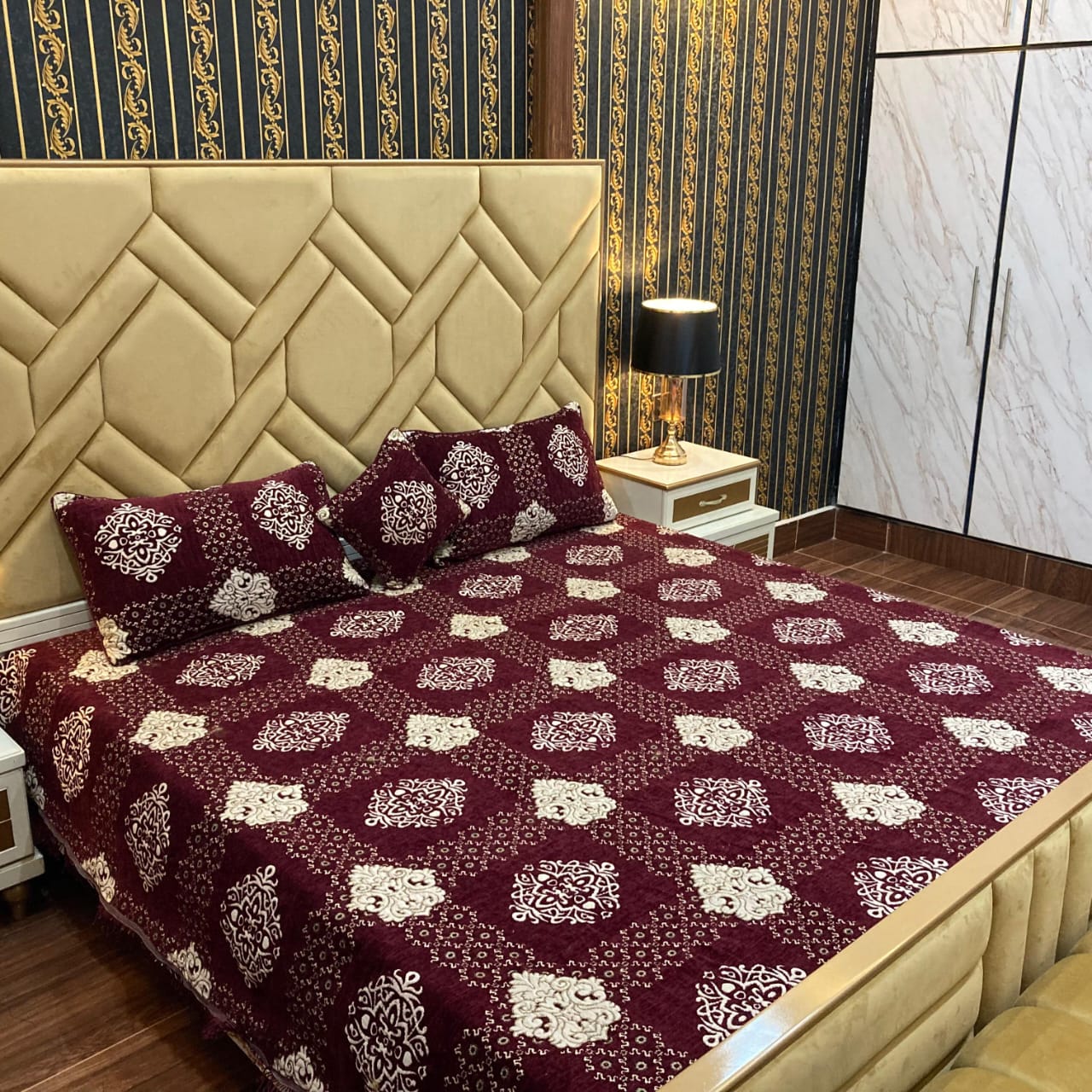 Velvet jacquard Bedsheet