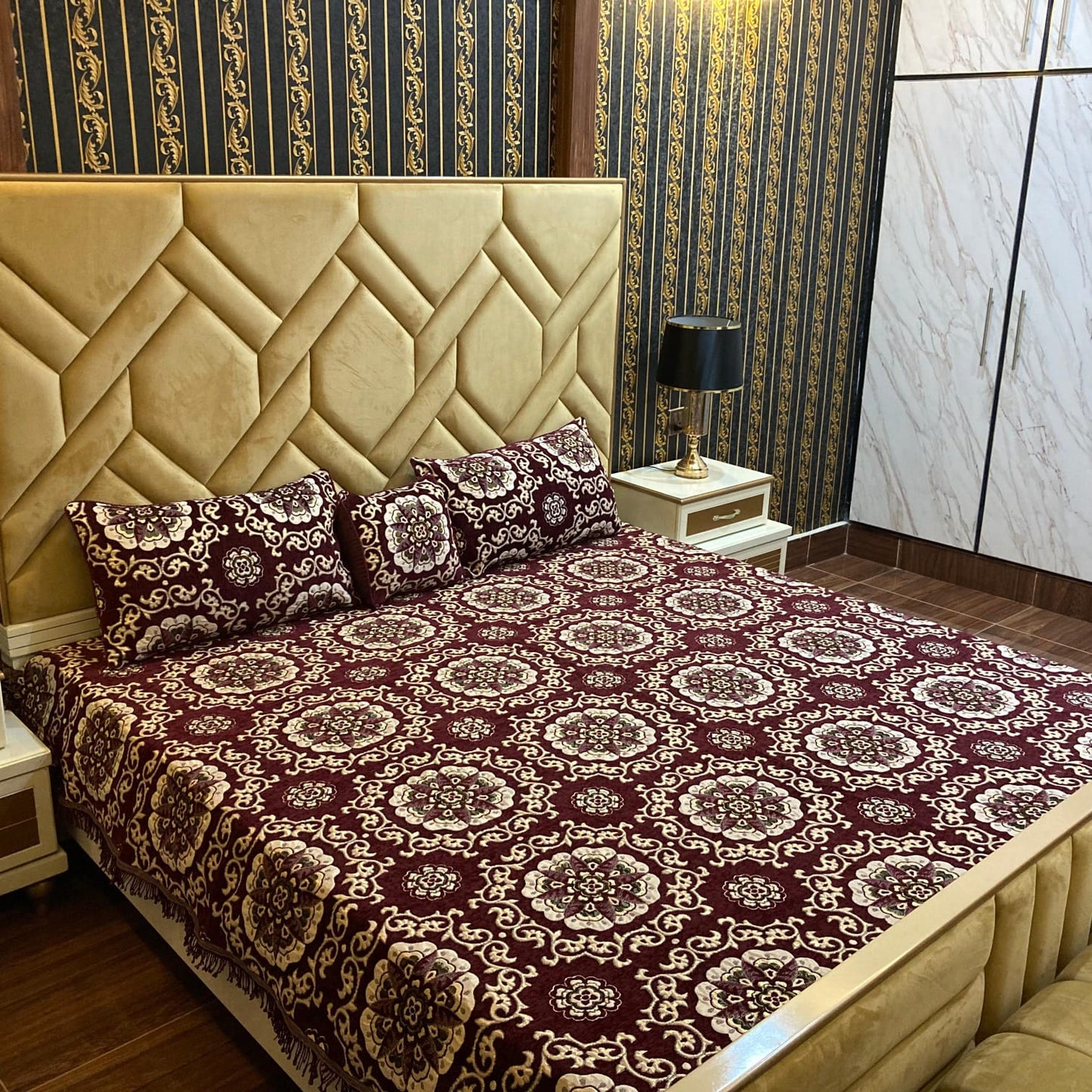 Velvet jacquard Bedsheet