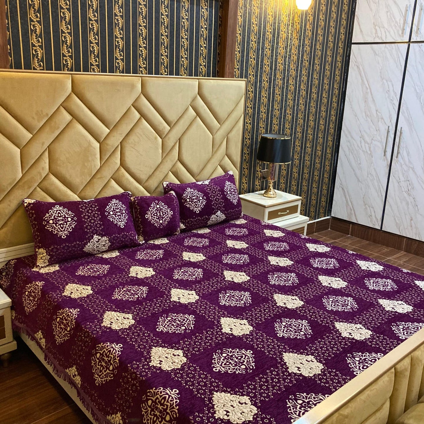 Velvet jacquard Bedsheet