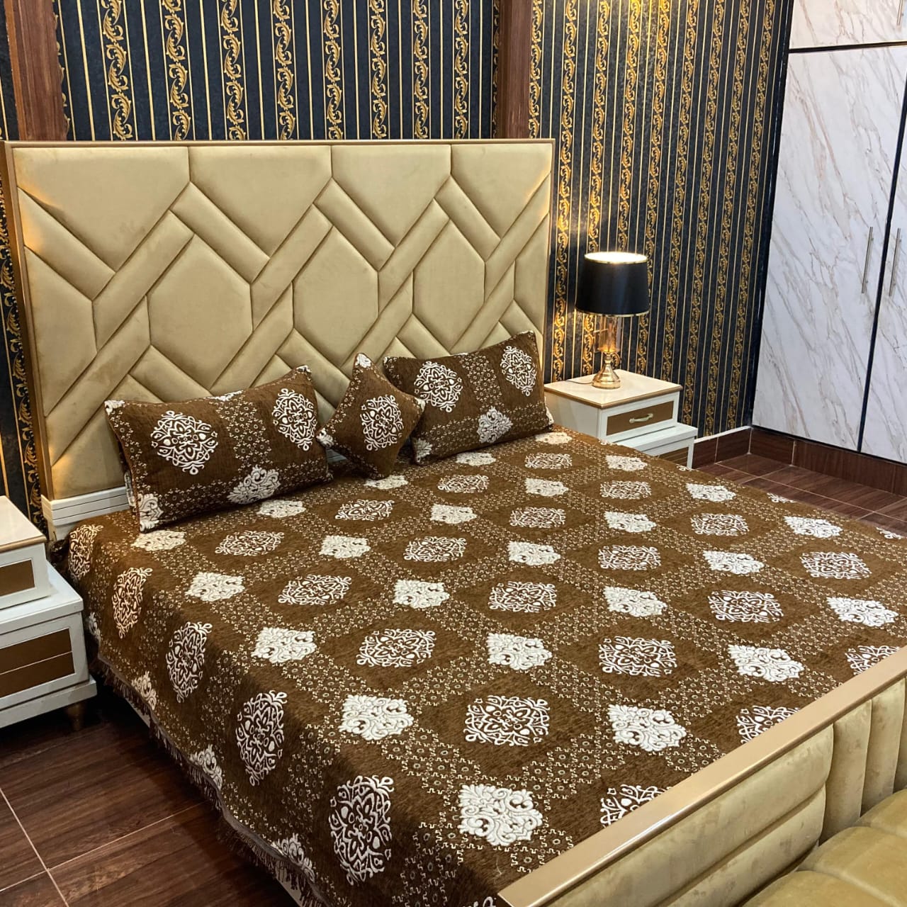 Velvet jacquard Bedsheet