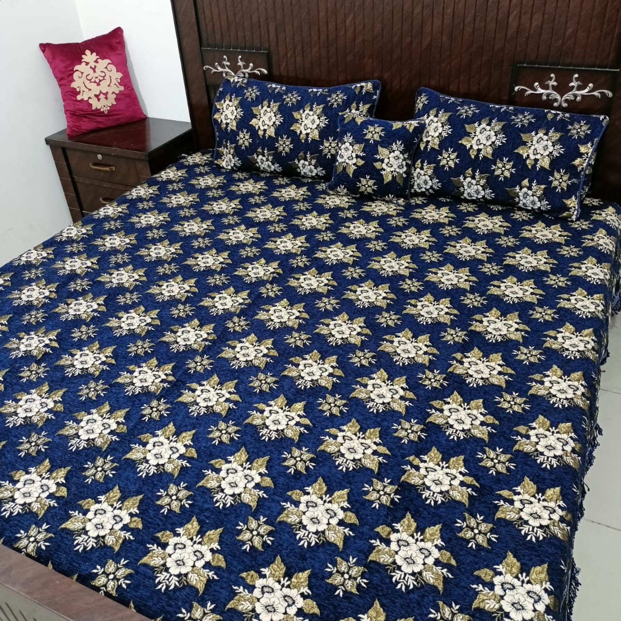 Velvet jacquard Bedsheet