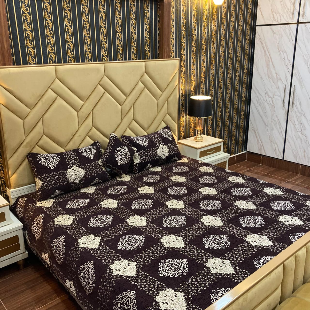 Velvet jacquard Bedsheet