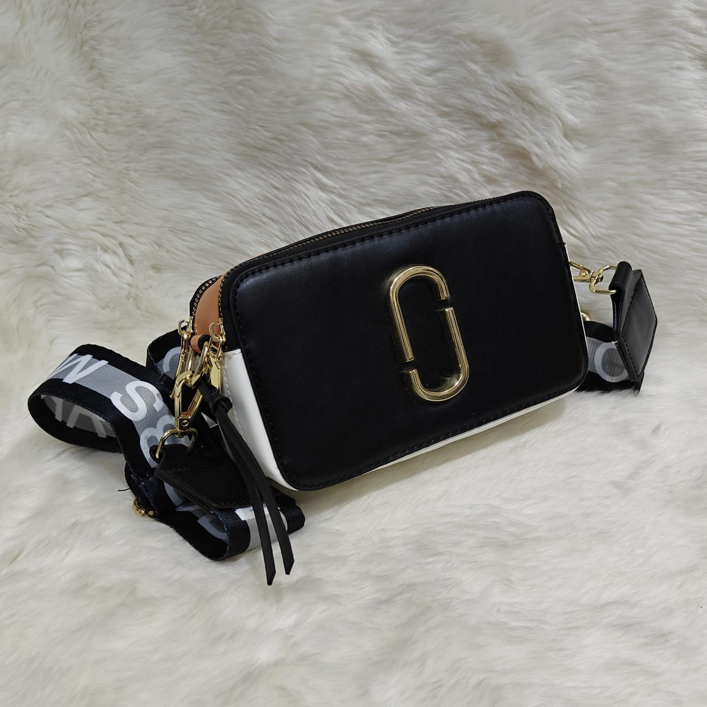 Sports Straps crossbody bag
