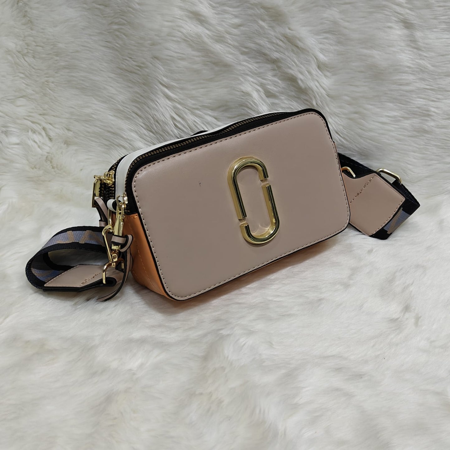 Sports Straps crossbody bag