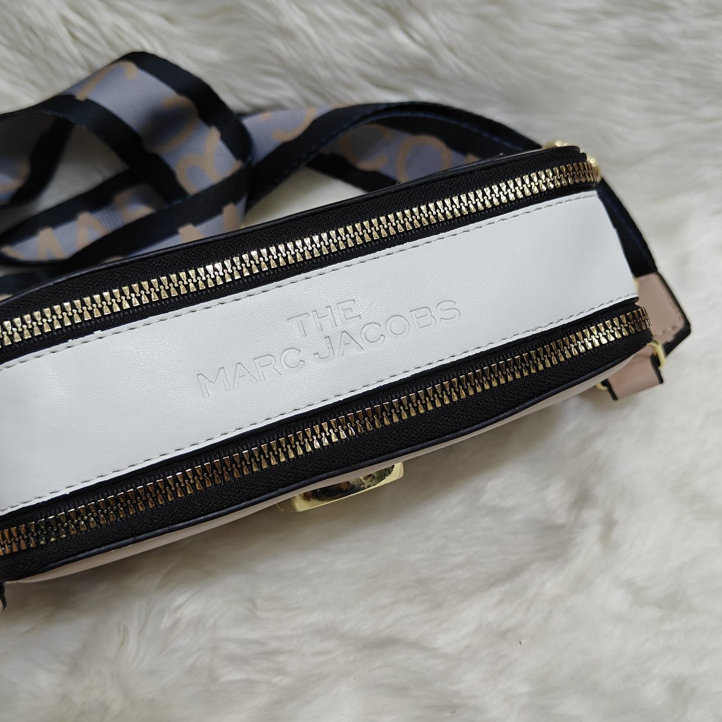 Sports Straps crossbody bag