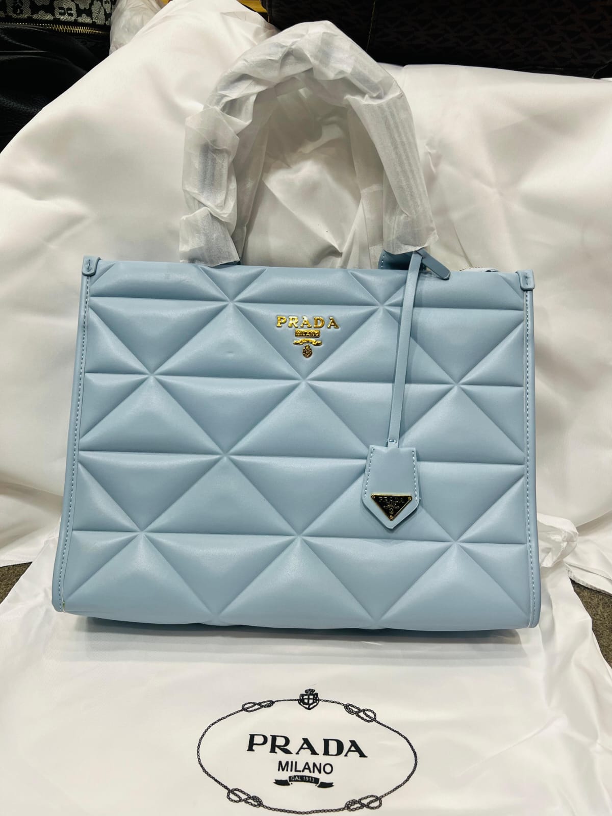 Parada Tote bag