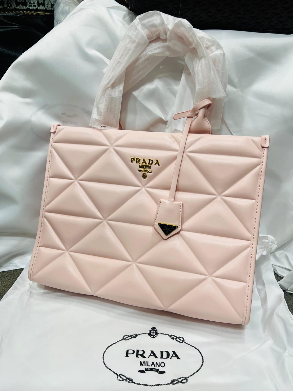 Parada Tote bag