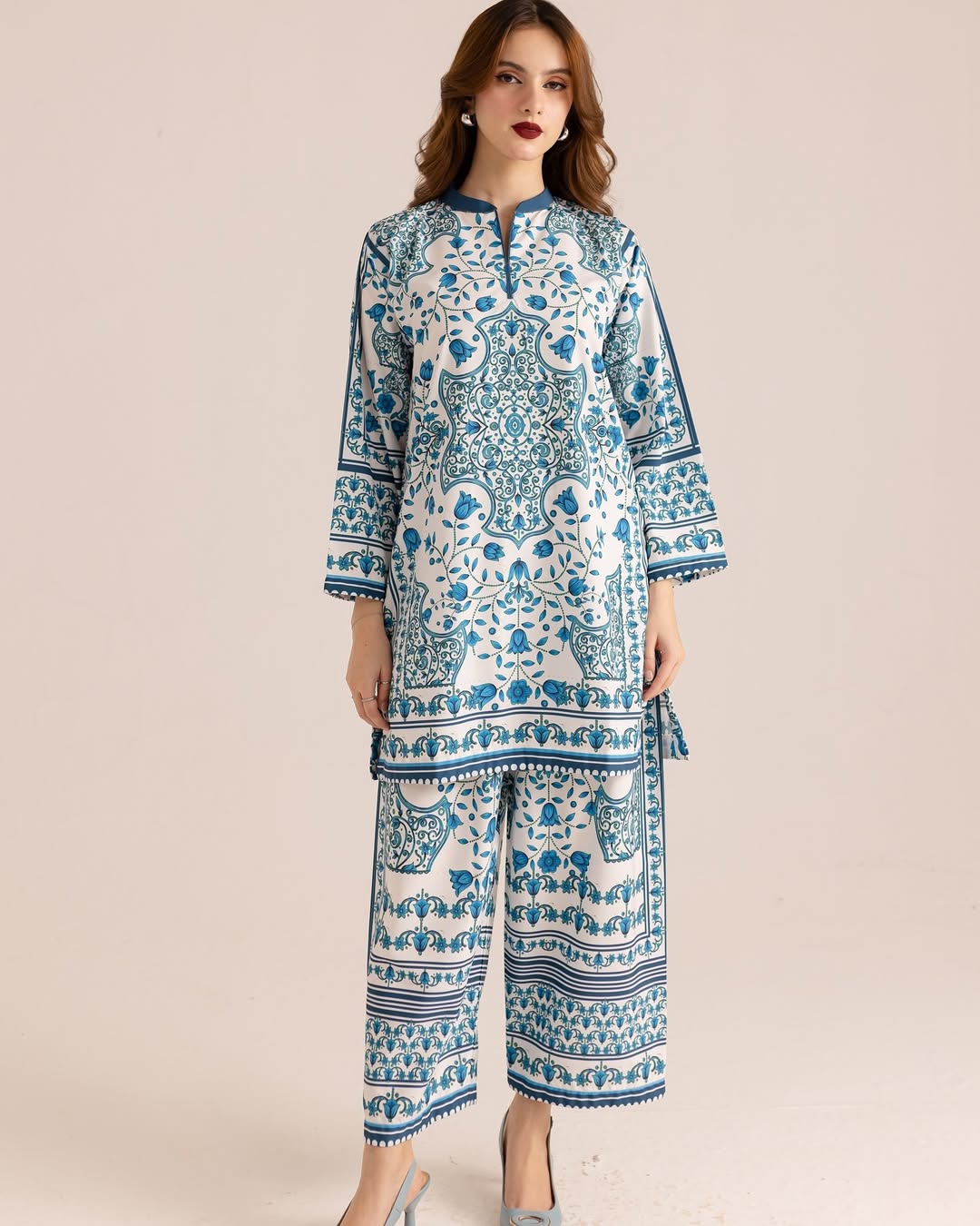 KUBRA KHAN PLAZO DIGITAL PRINTED 2Pc