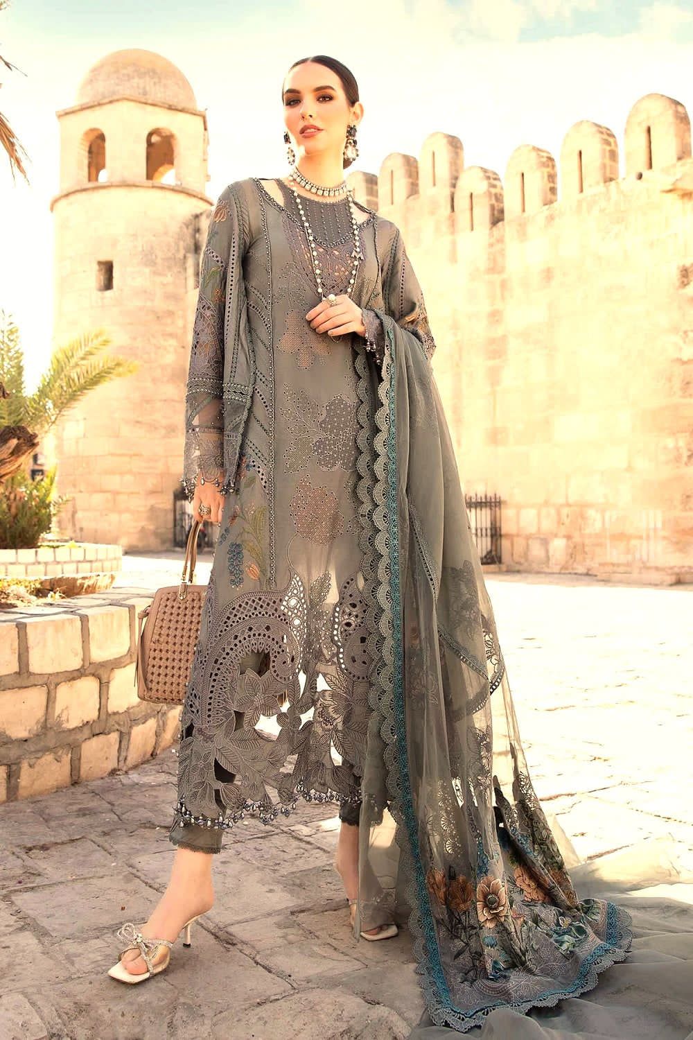MARIA B LUXERY LAWN COLLECTION MBL-D-2406-B-24