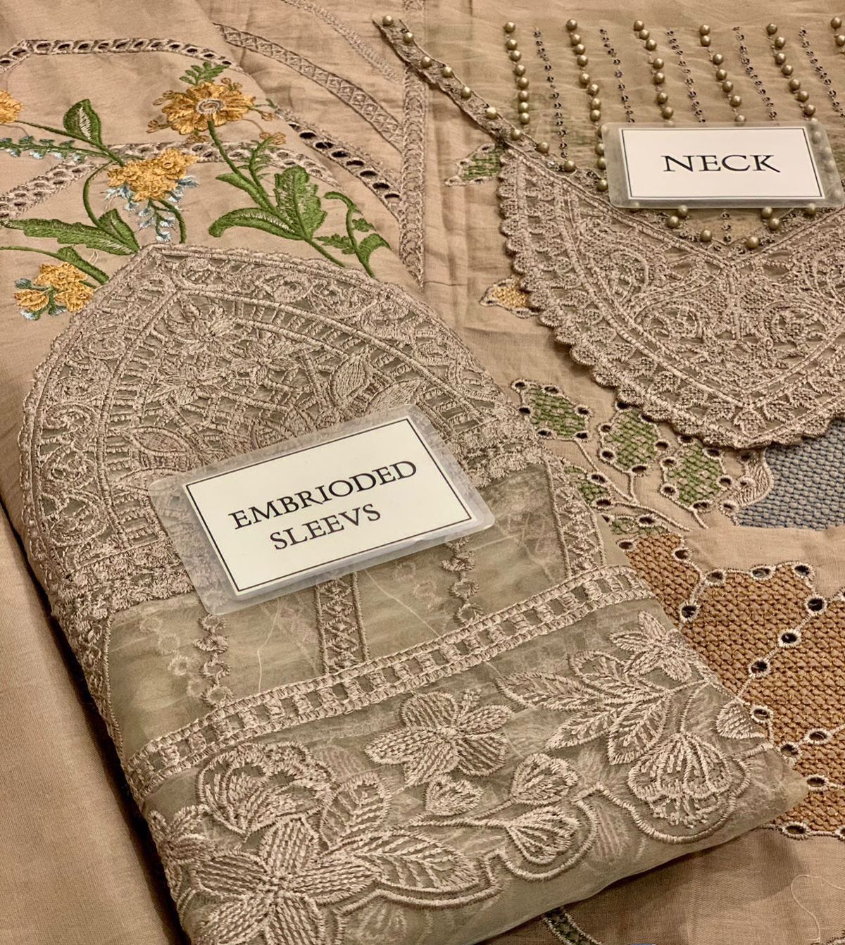 MARIA B LUXERY LAWN COLLECTION MBL-D-2406-B-24