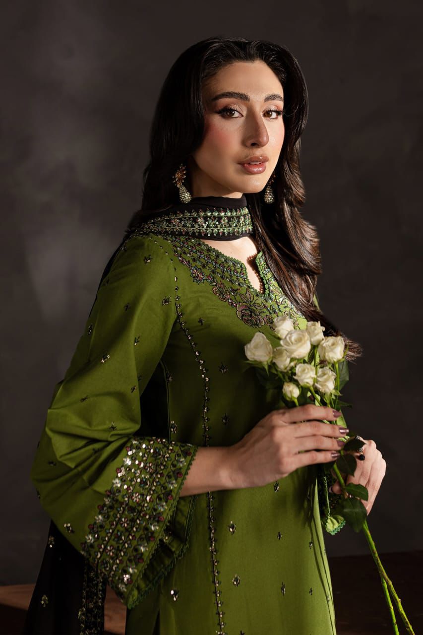 Ezza EMBROIDERY 3PC suite