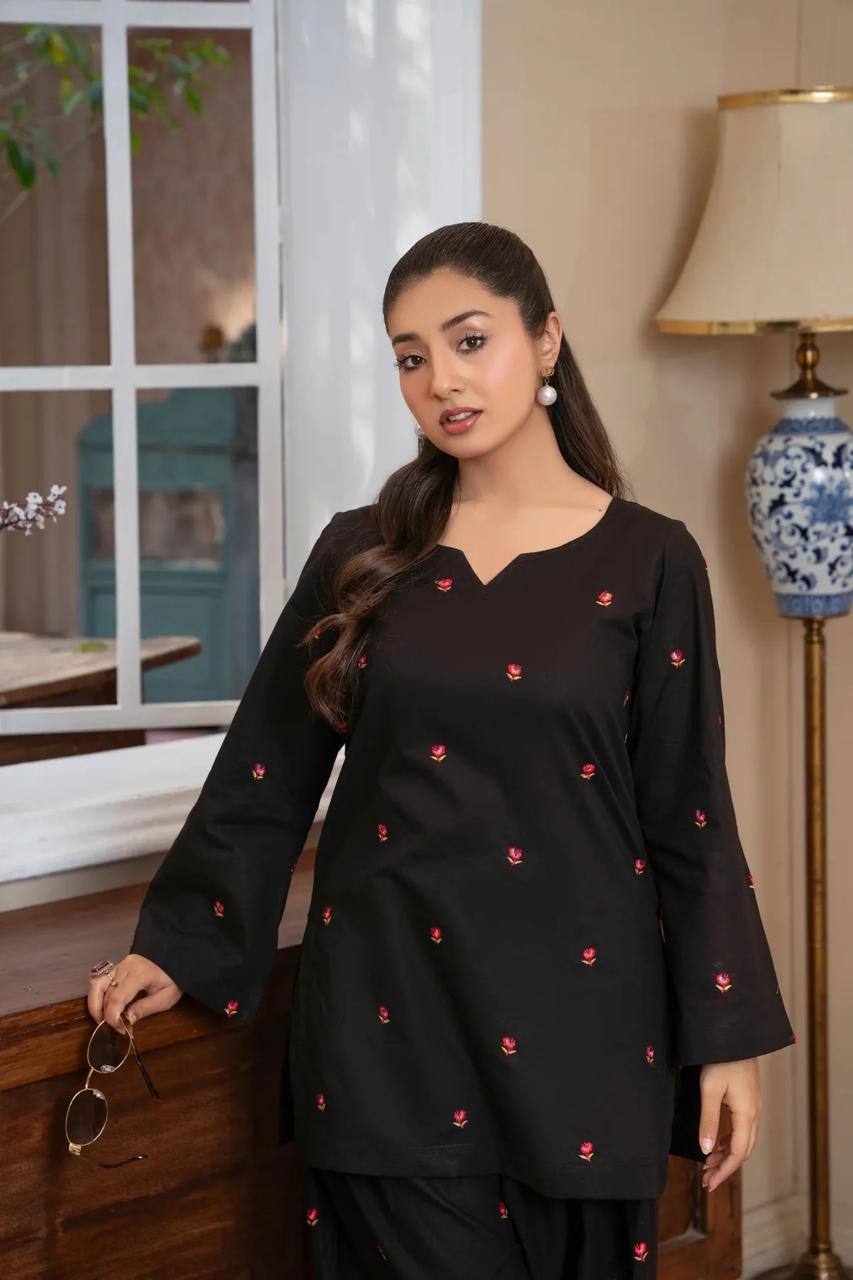 LINA LAWM 2PC ( FARSHI SHALWAR)