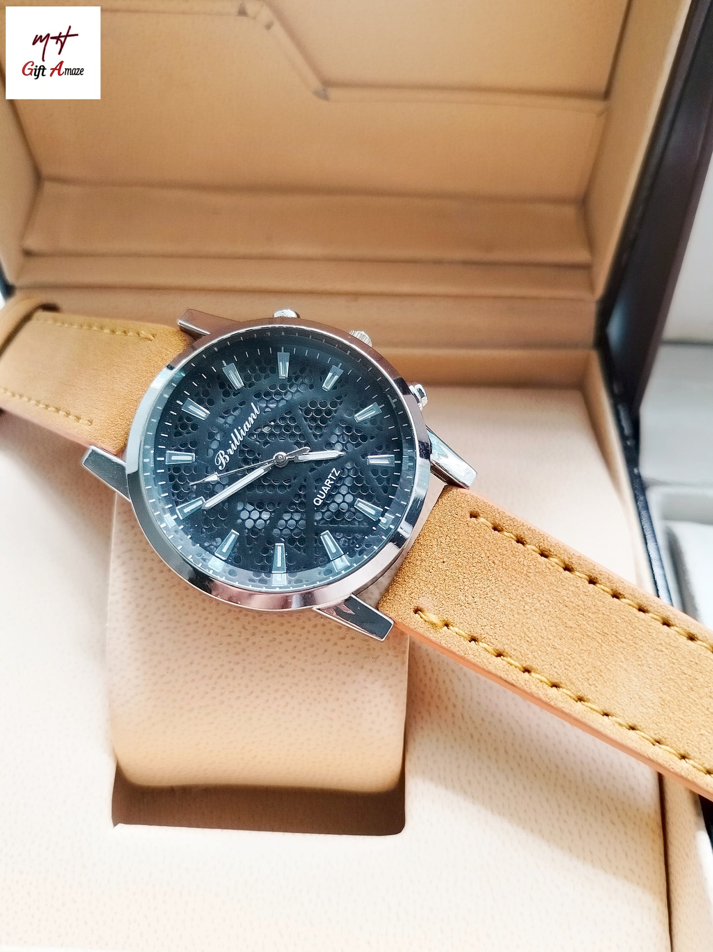 Leather strap men watch